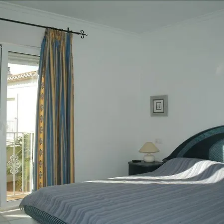 Apartment La Giralda